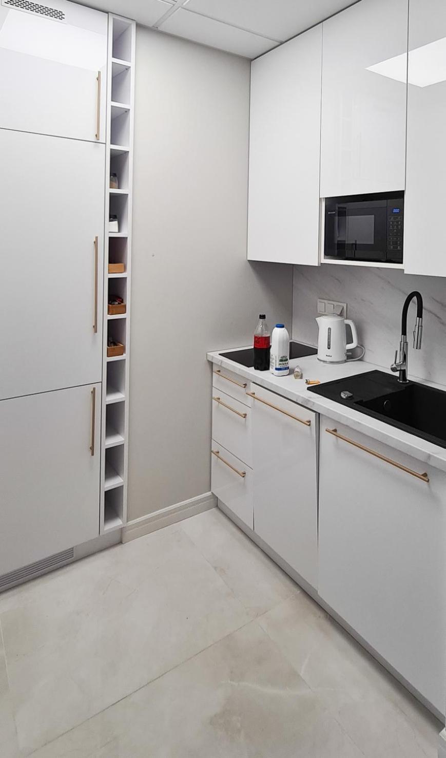 Apartamenty Wola Tower Warschau Exterior foto