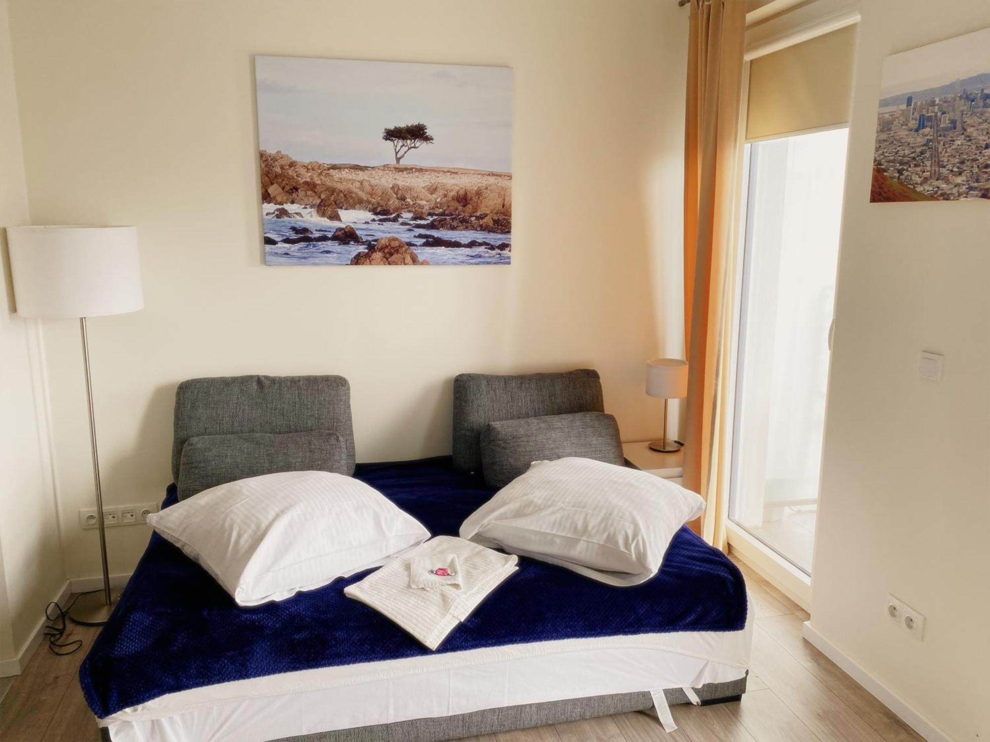 Apartamenty Wola Tower Warschau Exterior foto