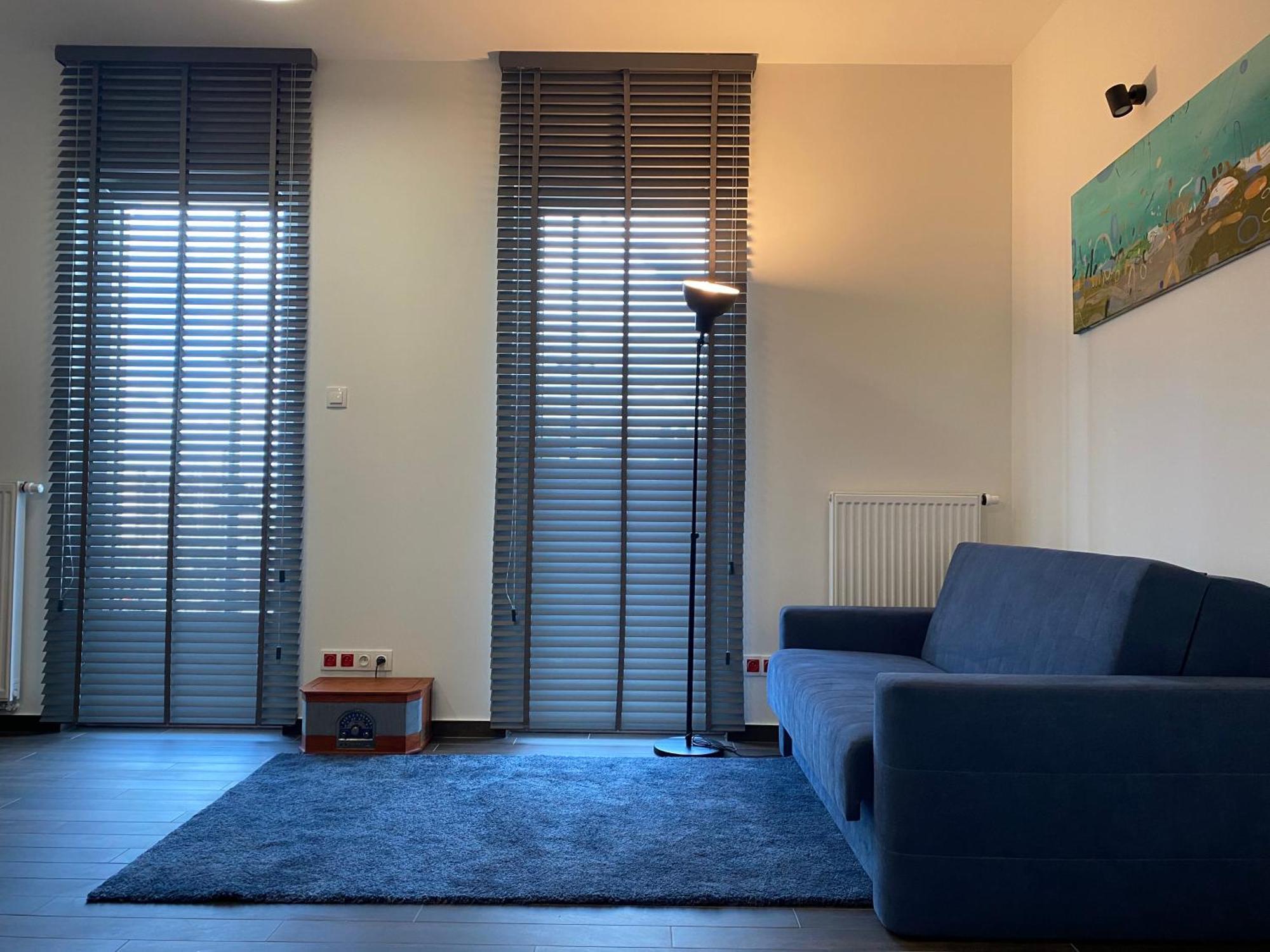 Apartamenty Wola Tower Warschau Exterior foto